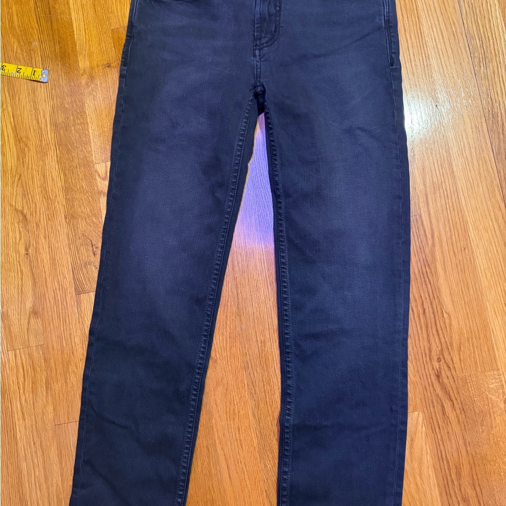 Free People Women’s Dark Blue Jeans used but good condition.